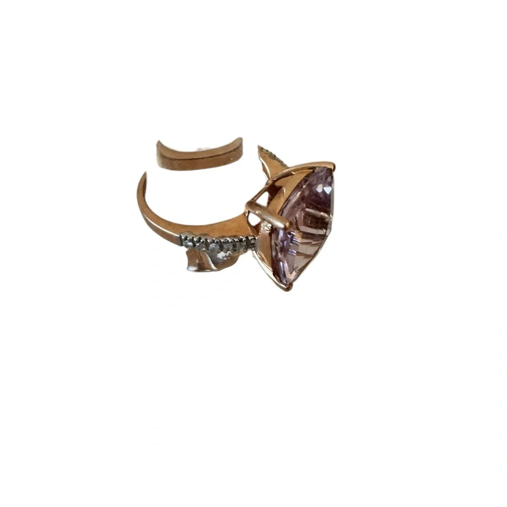 Elegant Gold Band with Pink Gemstone & Cubic Zirconia Ring Sz 7 - Picture 2 of 5
